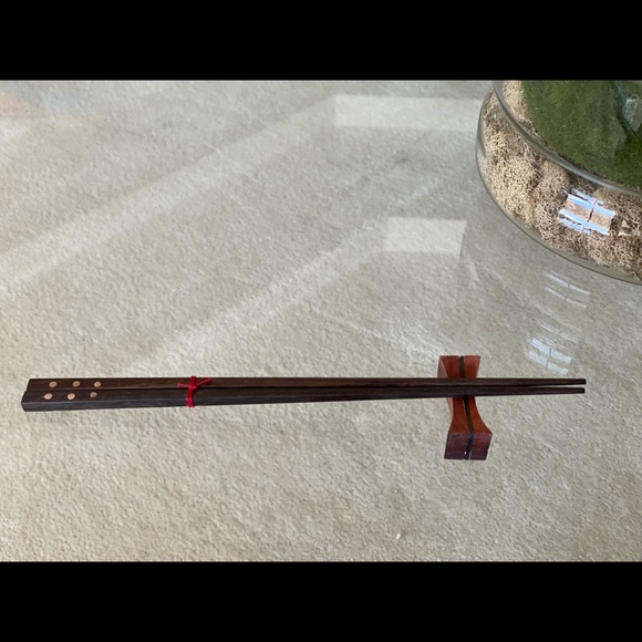 2 pair of Grand Inter-Continental Hotel Seoul S. Korea Chopsticks - Picture 4 of 4